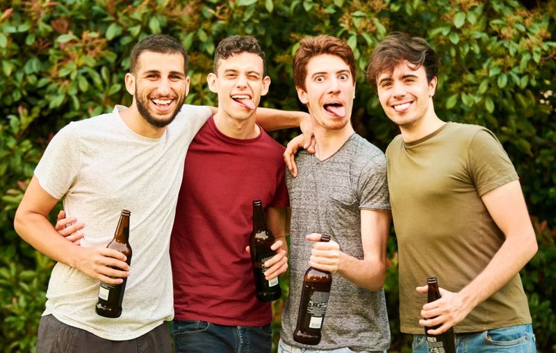 Prova di coraggio durante la caccia all'uomo