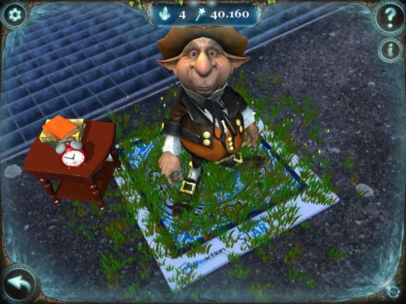 Famiglia che risolve enigmi durante Magic Portal a Latina